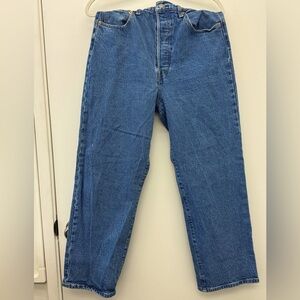 Levi’s button-fly rib cage straight ankle jeans, size 31